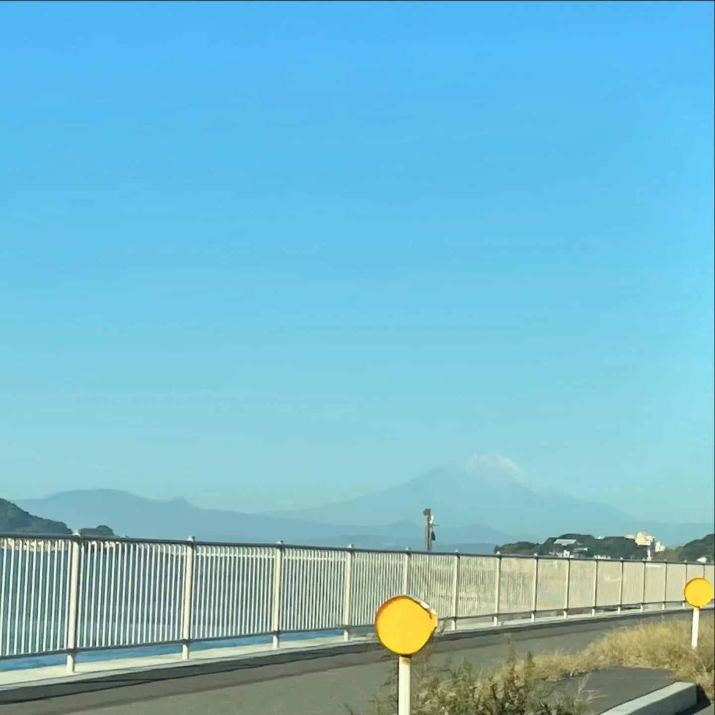 「本日は天候にも恵まれ、穏やかな一日が始まりました。