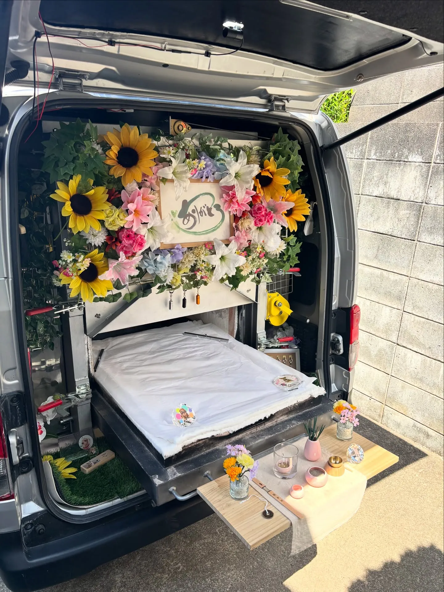 神奈川県三浦郡葉山町にて、家族の一員であるうさぎさんのペット...