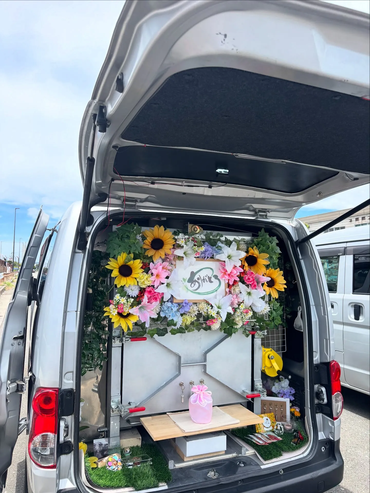 ご予約、お問合せ、誠にありがとうございます。