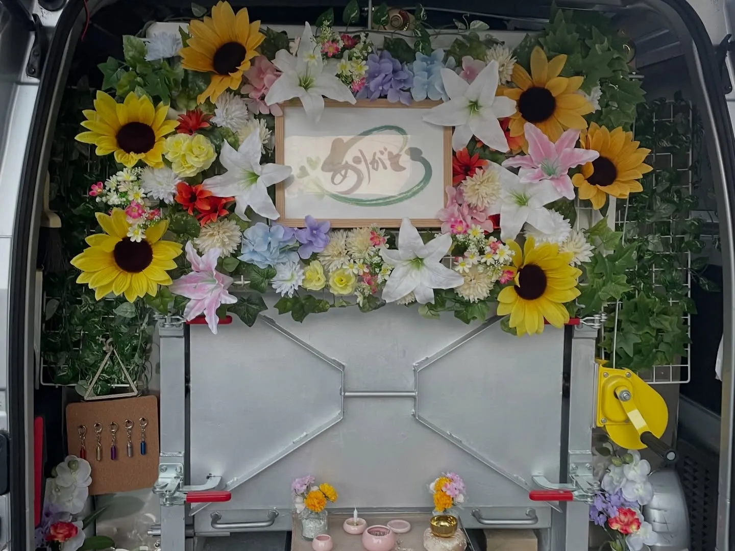 横浜市にて、大切なご家族の一員であるミックス犬のお見送りをお...