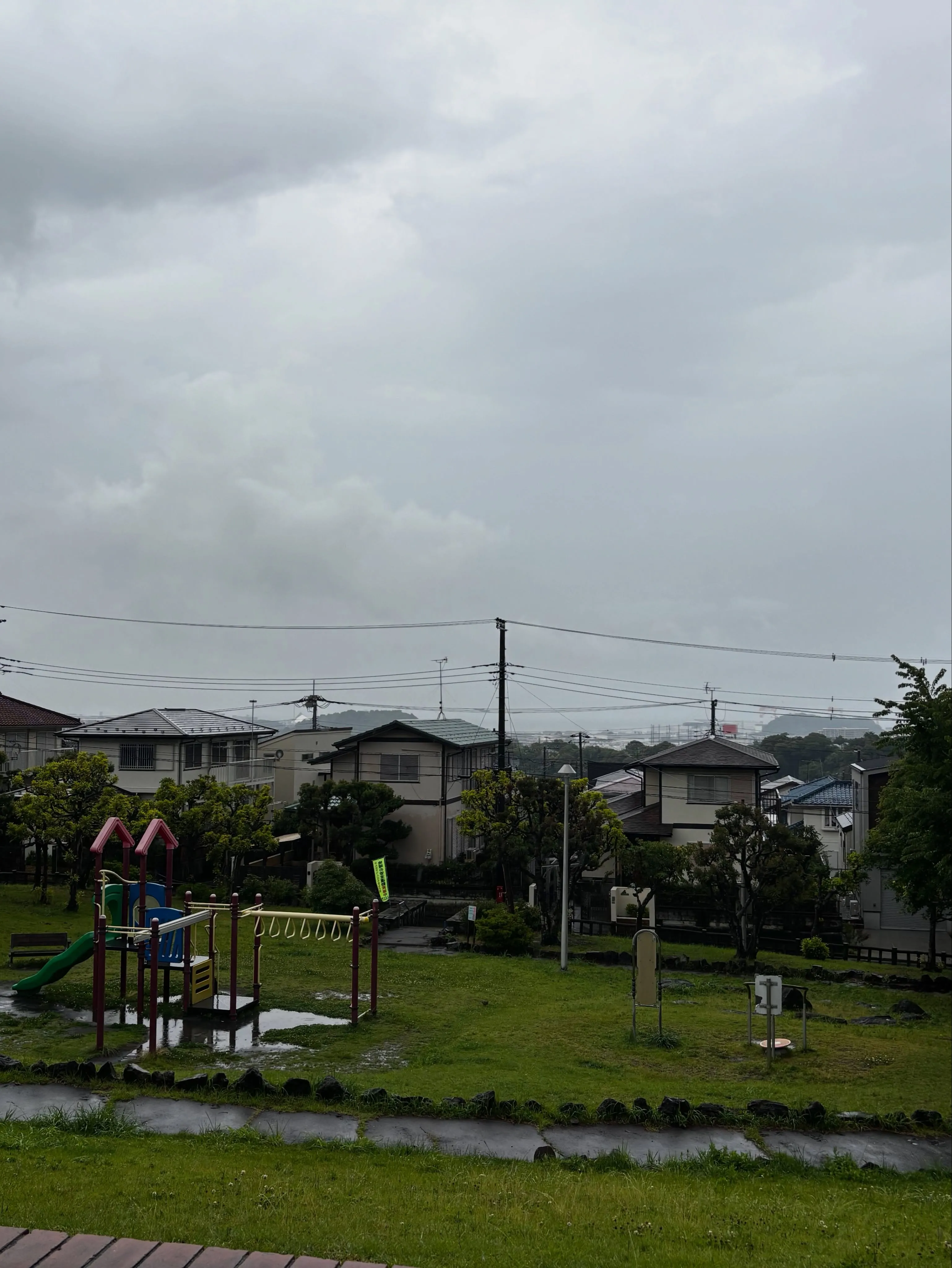 雨が降る中ではありましたが、横須賀市湘南鷹取にてわんちゃんの...